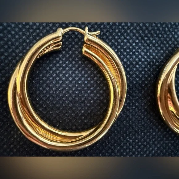 Missoma Lucy Williams Entwine Hoop Earrings – Gold Vermeil PRELOVED - Picture 5 of 8